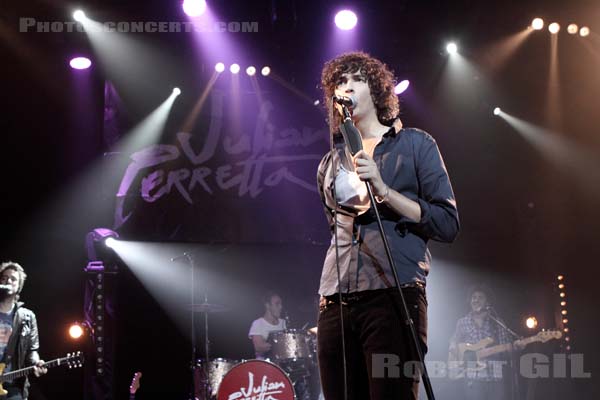 JULIAN PERRETTA - 2010-10-20 - PARIS - L'Alhambra - 